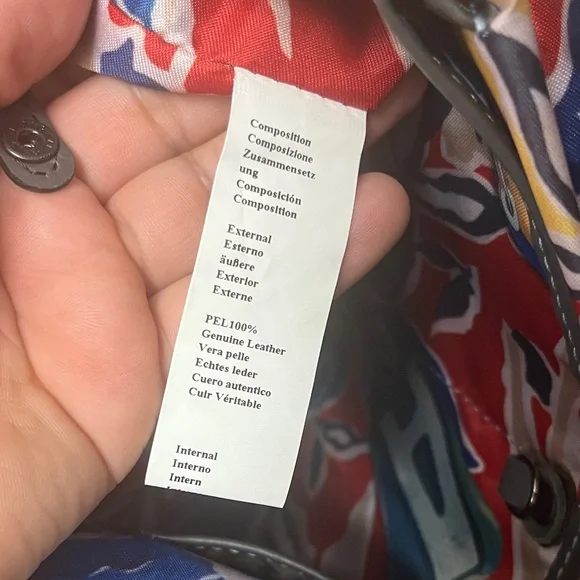 Gray Woven Flap Shoulder Tote - Gabs - Picture 9 of 9